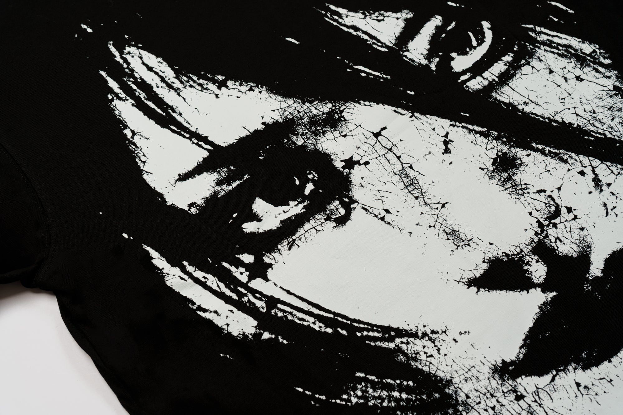 REBELIISH GRUNGE FACE T-SHIRT