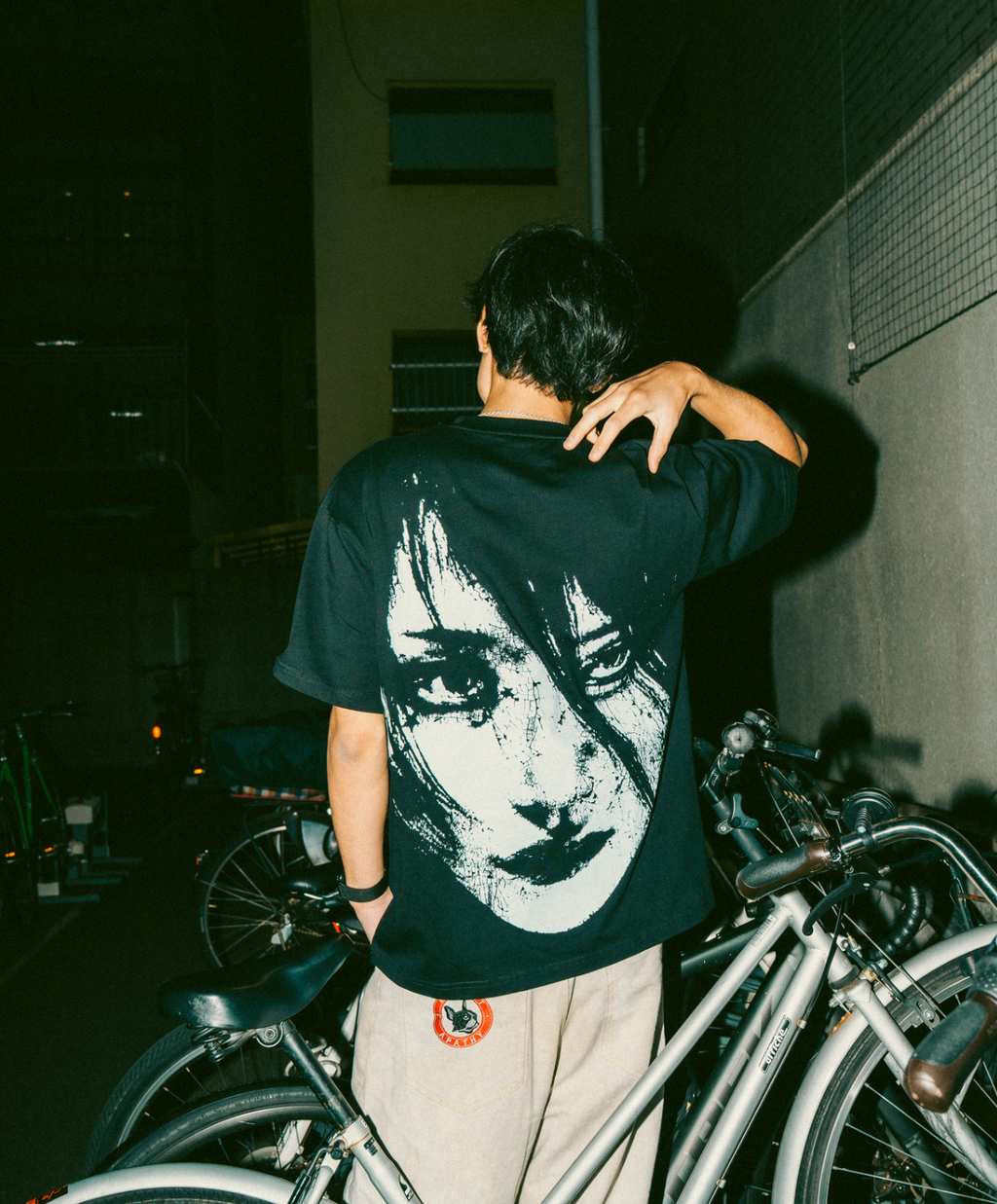 REBELIISH NYC T-SHIRT